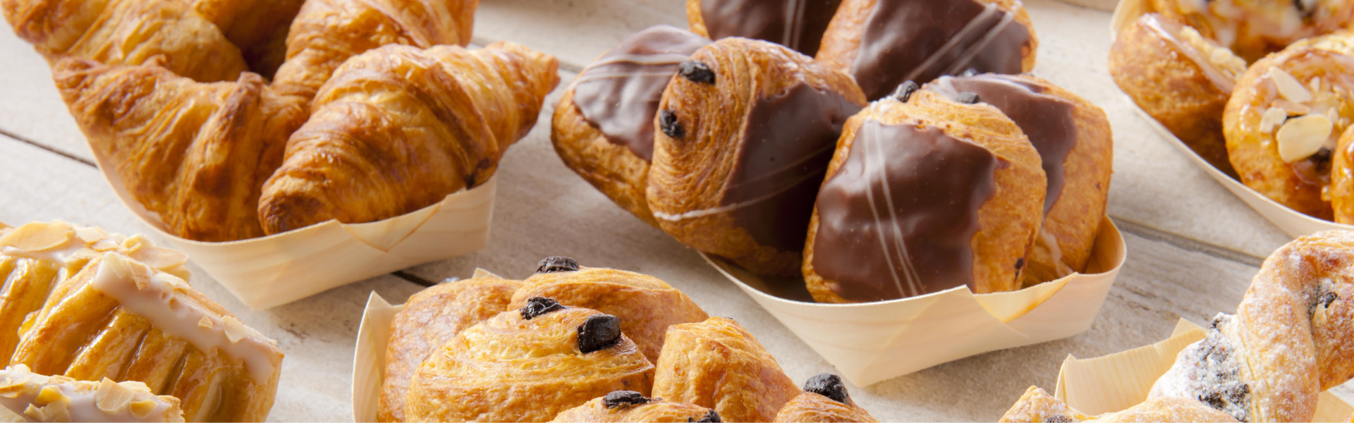Croissant Line